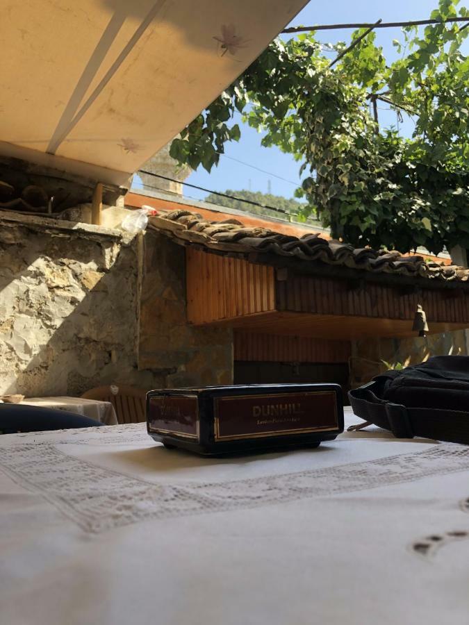 Tomor Shehu Guest House Berat Buitenkant foto